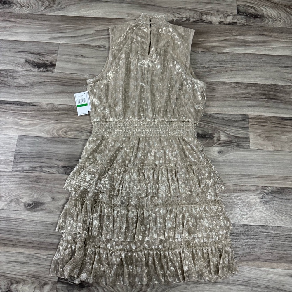 NWT 1.State Sparkle Smocked Tiered Sleeveless Mini Dress Gold Size Large - Picture 6 of 8